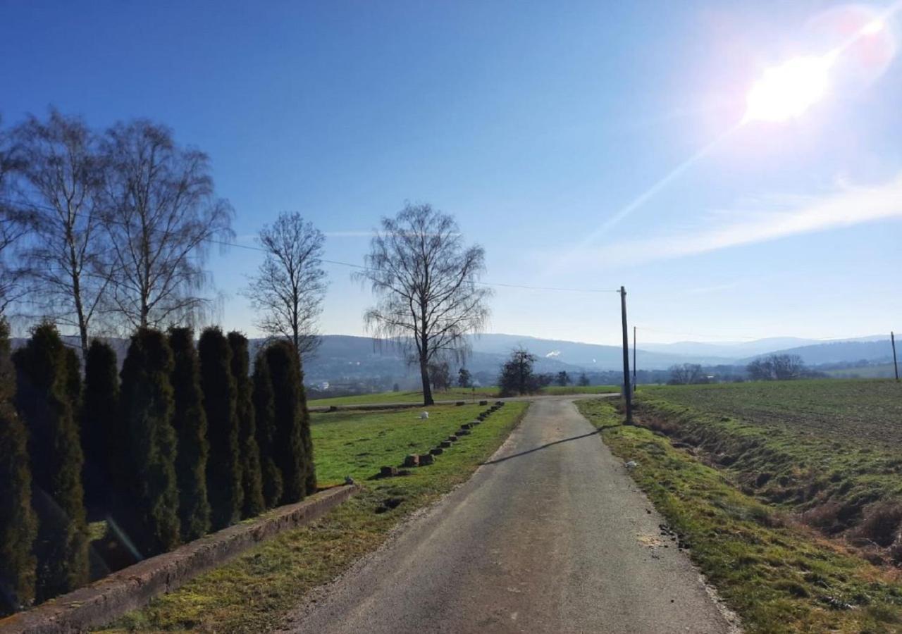 Exklusive Naturoase Direkt Am Ars Natura Wanderweg Mit Panoramablick Auf Melsungen Exterior foto